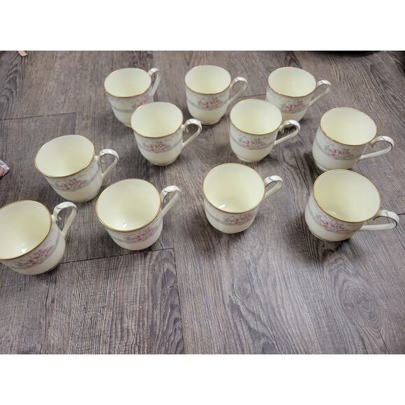 Noritake Magnificence PATTERN 8 oz BONE CHINA Handled Cups JAPAN Lot of 11 - Picture 2 of 5